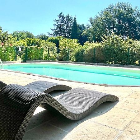 Rendez-Vous Avec Les Cigales - Gite 6 Personnes 100M2 - Piscine Privee - Climatisation Cheval-Blanc Luaran gambar